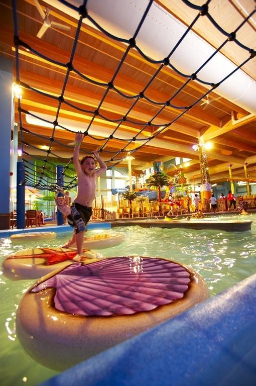 Holiday Inn Fitchburg-Waterpark Εξωτερικό φωτογραφία